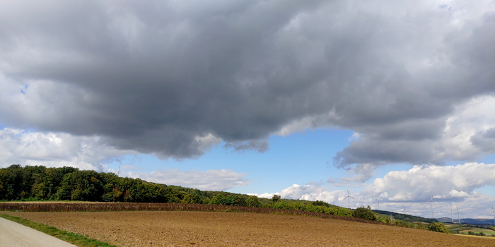 blog-20210930-regenwolken1